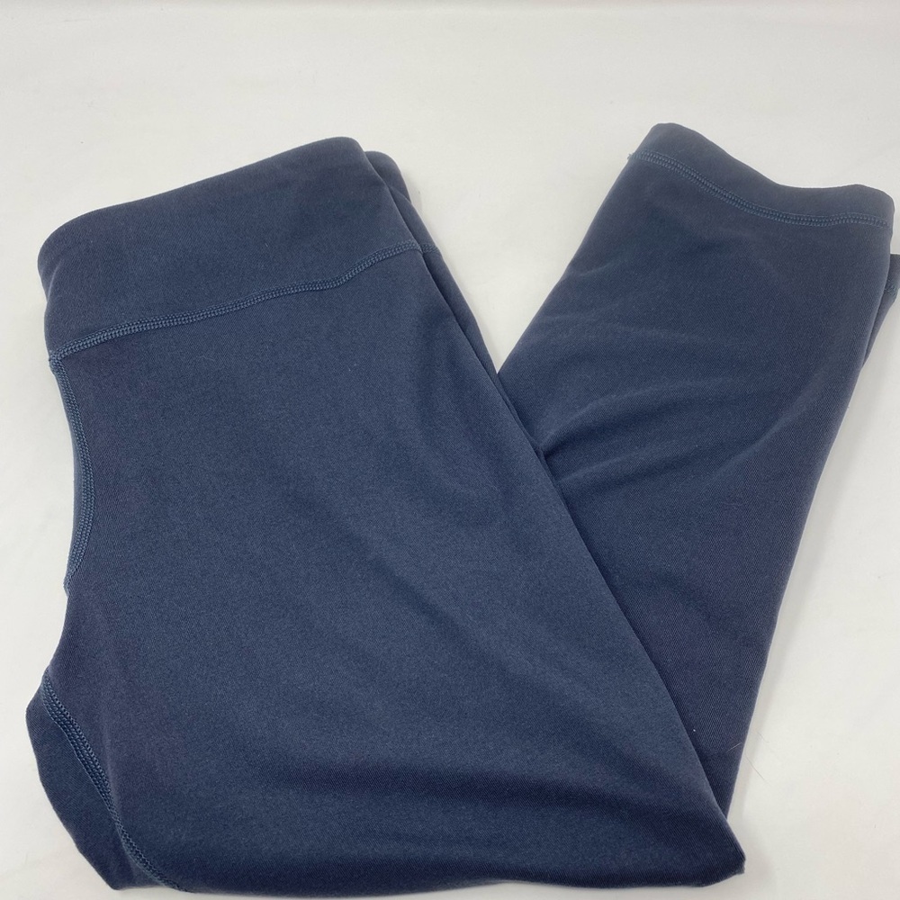 Women’s Under Armour Grey Capri Leggings